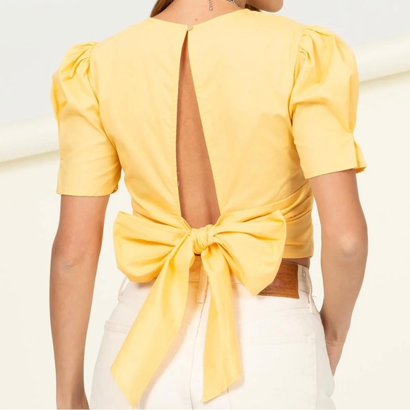 HYFVE Tops - Short Sleeve Cross Front Tie Back Crop Top Yellow